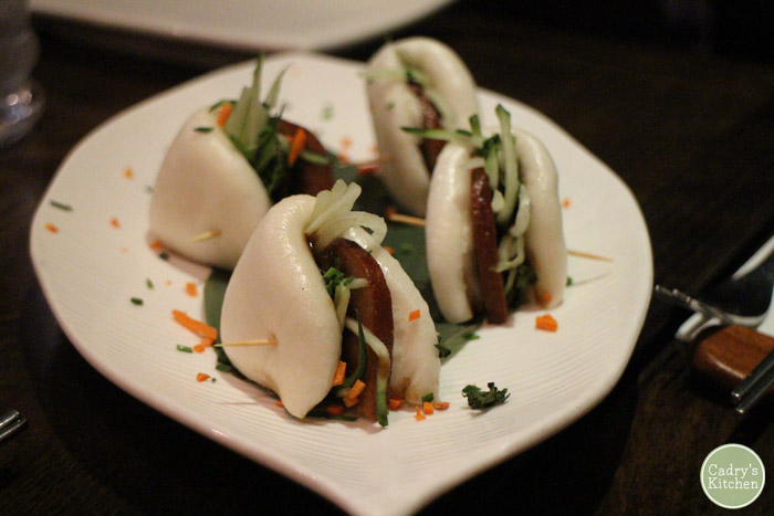 Steamed buns on plate at Franchia.