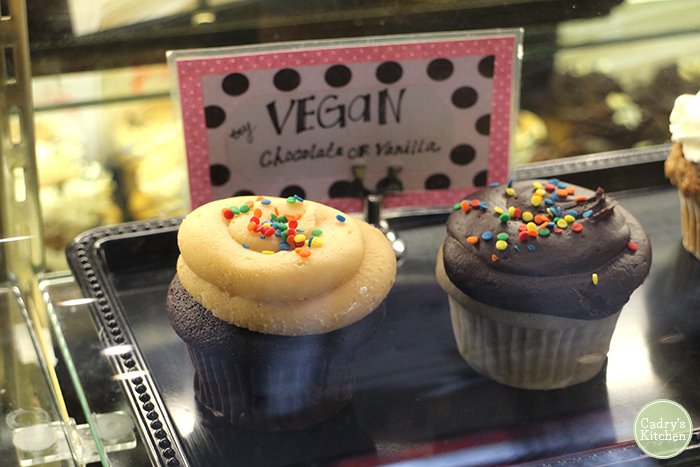 Vegan cupcakes on display.