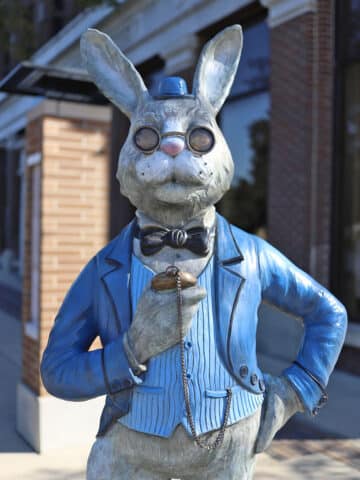 White rabbit sculpture in Mason City, Iowa.
