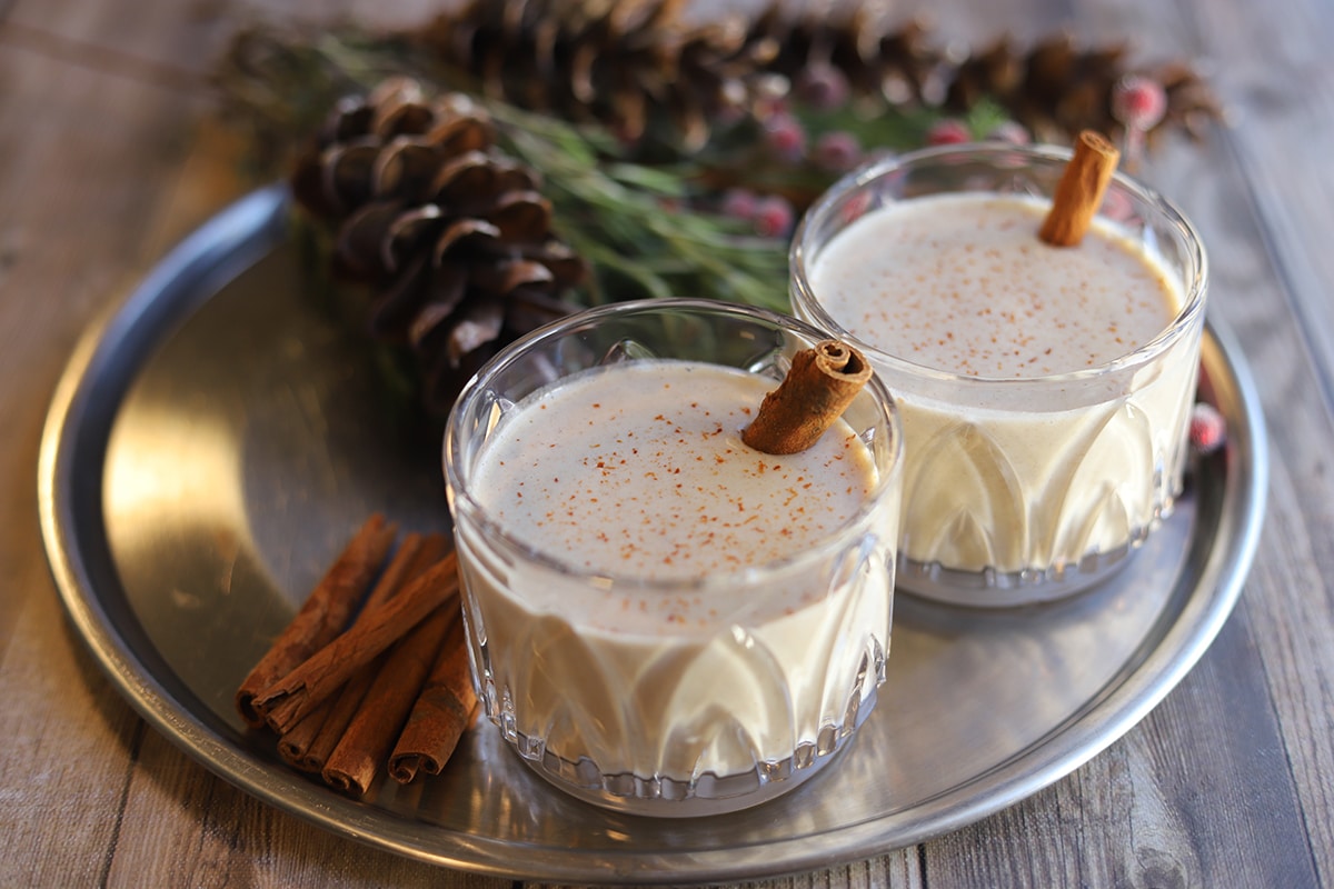 Vegan eggnog with cashews (ultra creamy & rich) - Cadry's Kitchen