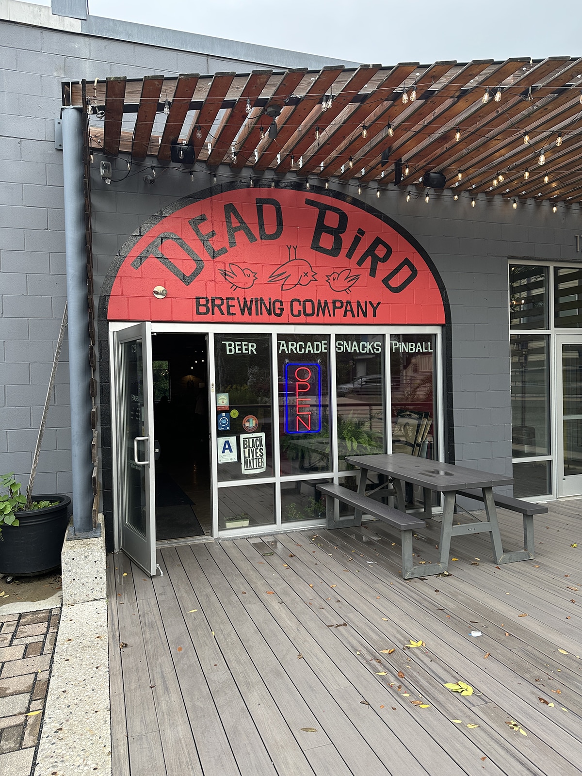 Exterior Dead Bird Brewing Company in Milwaukee, Wisconsin.
